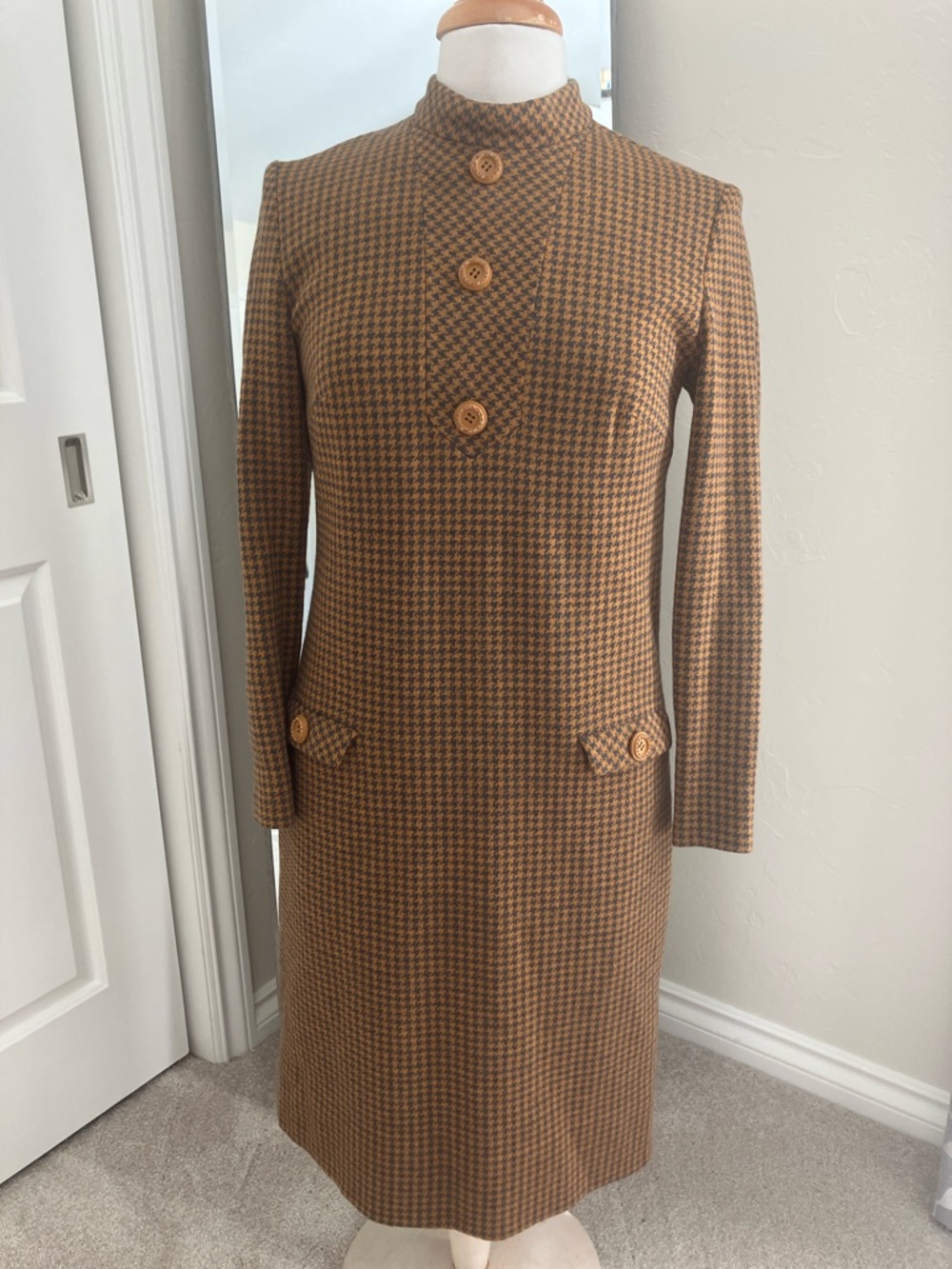 VTG Mr. Blackwell burnt orange and grey long sleeved sheath dress